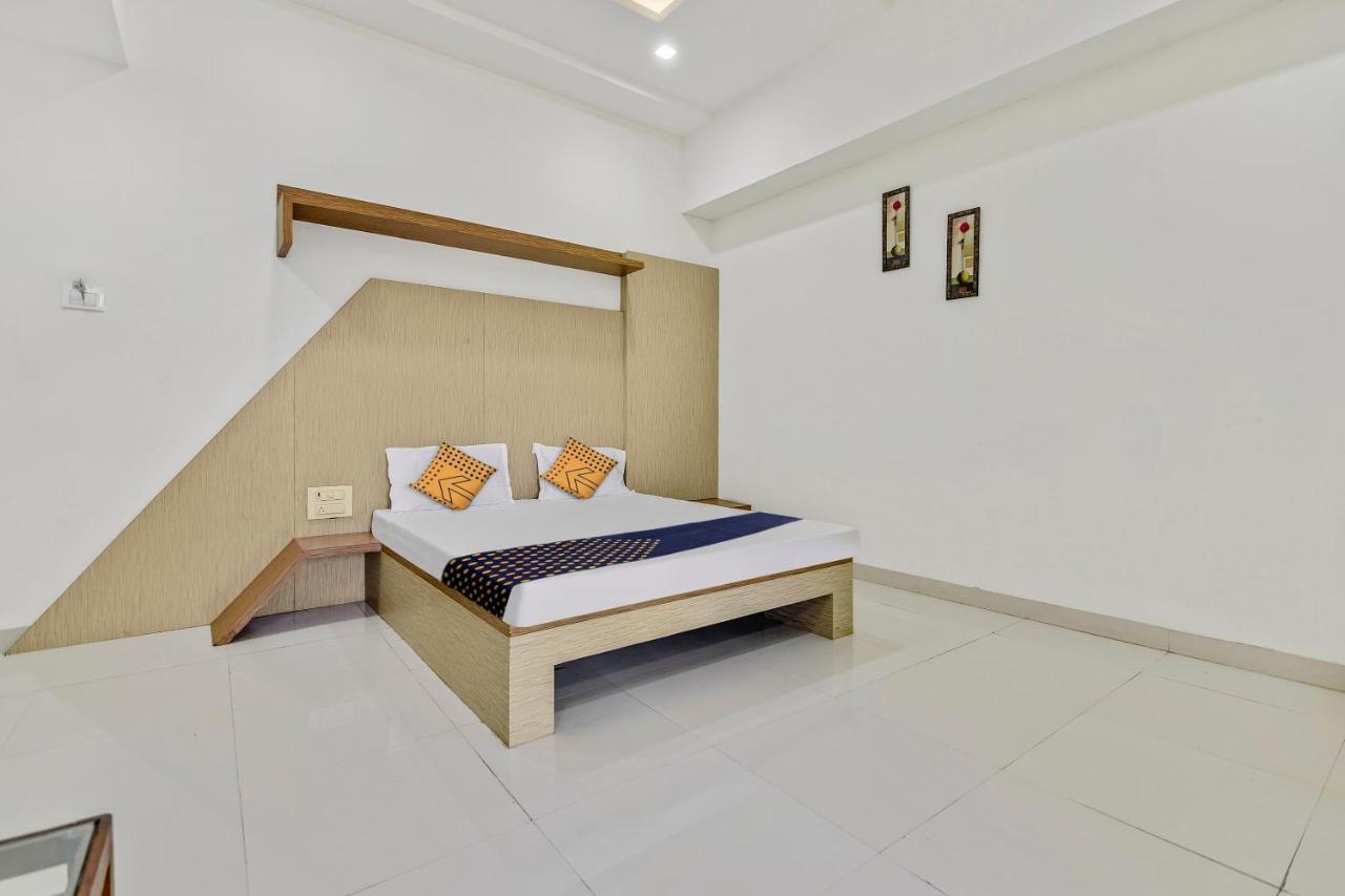 Spot On 62545 Sai Resort Hingoli Bagian luar foto